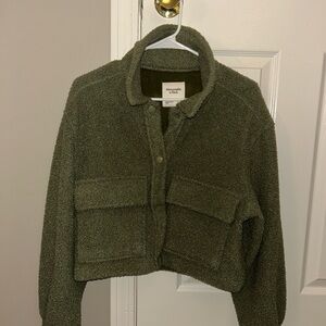 Abercrombie & Fitch Olive Green Sherpa Crop Coat
